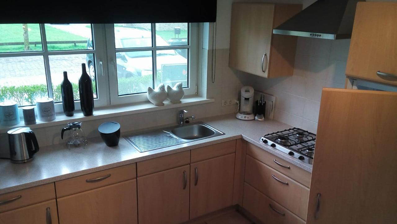 Uut In Thuus 21A Apartment Buren  Luaran gambar