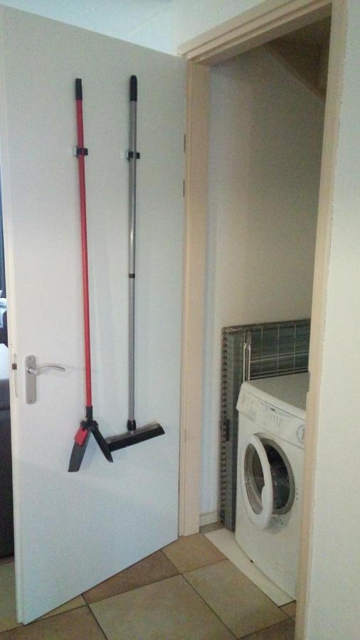 Uut In Thuus 21A Apartment Buren  Luaran gambar