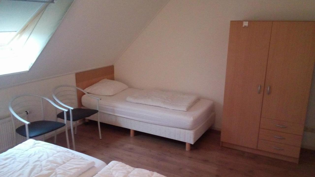 Uut In Thuus 21A Apartment Buren  Luaran gambar