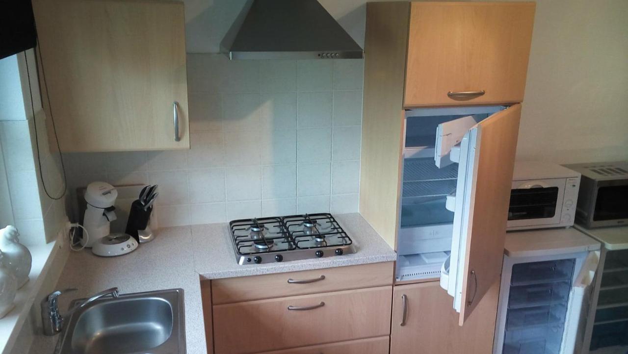 Uut In Thuus 21A Apartment Buren  Luaran gambar