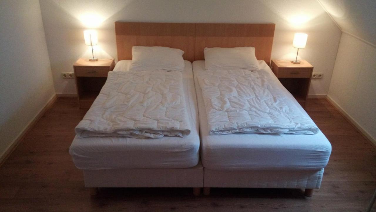 Uut In Thuus 21A Apartment Buren  Luaran gambar